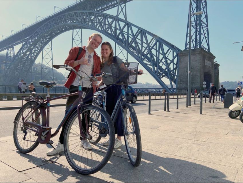Porto: Bicycle Rental - Follow the route toward Foz and the Atlantic
