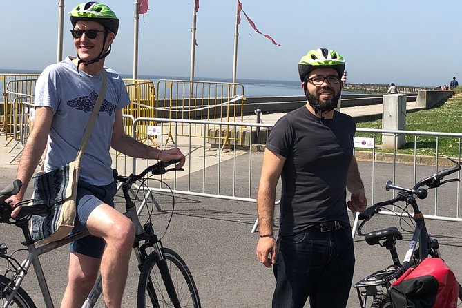 Porto Downtown and Sightseeing Bike Tour - Parks, gardens, and Porto’s green pockets