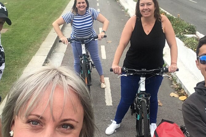 Porto Downtown and Sightseeing Bike Tour - Museums and monuments along the way