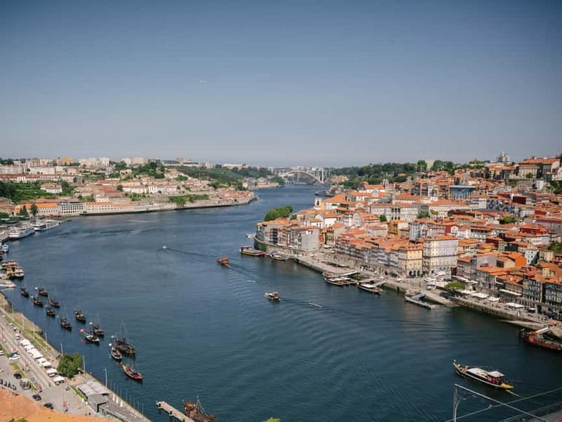 Porto: Highlights in 3 Hours E-Bike Tour - Starting at CICLO EBIKES near the river