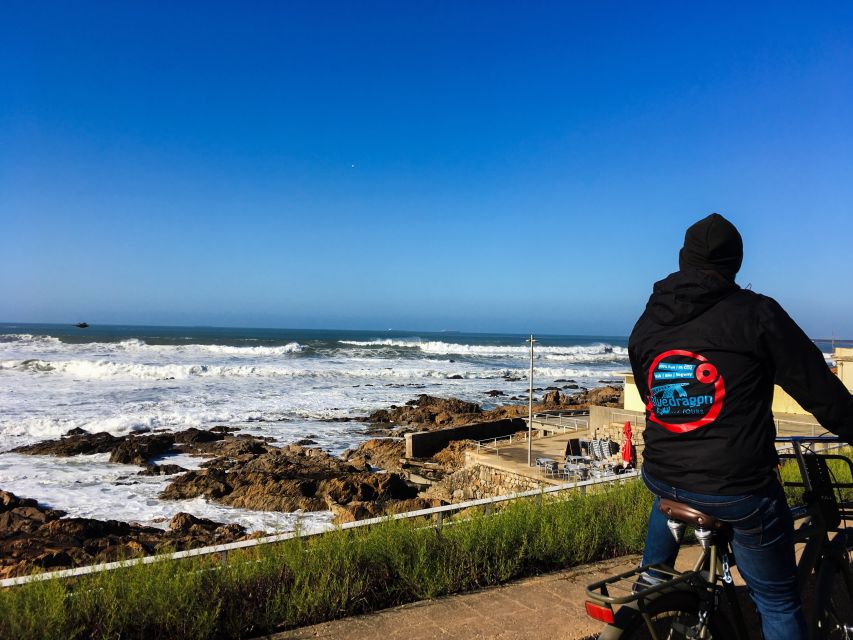 Porto: Riverside Panoramic E-Bike Tour - Jardim do Cálem and the river to sea story