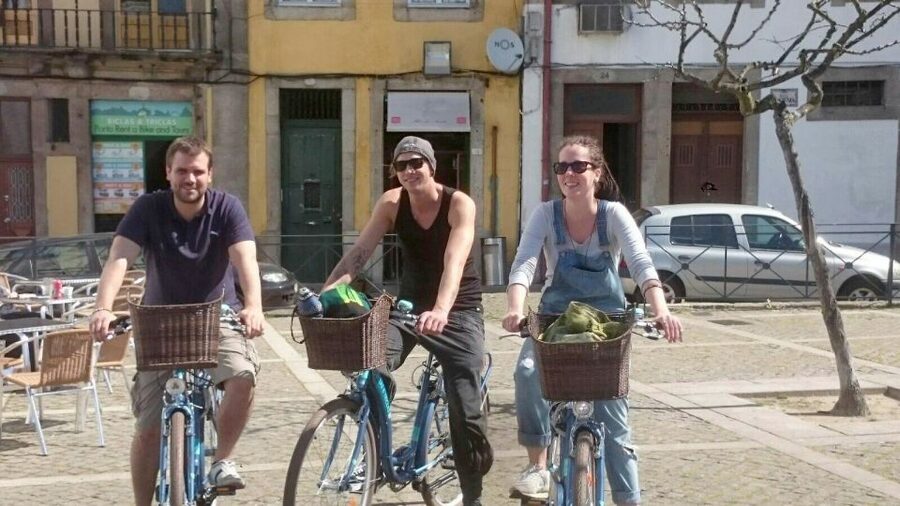 Porto Sunset Bike Tour - From Miragaia to the Douro waterfront