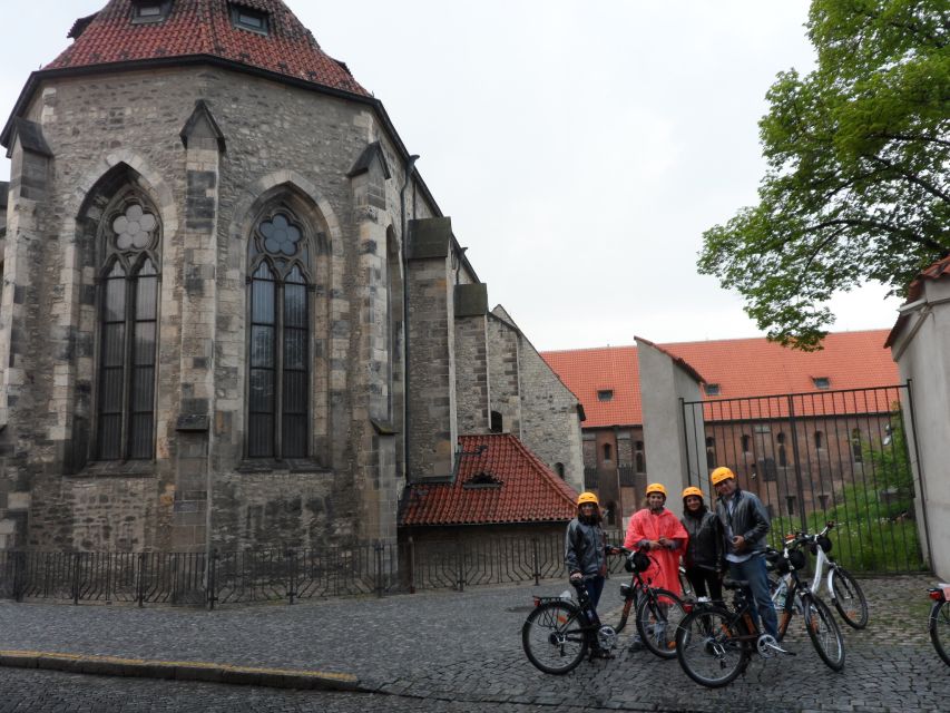 Prague 3-Hour Sightseeing Tour by Electric Bike - Starting in Kampa Park and Lesser Town