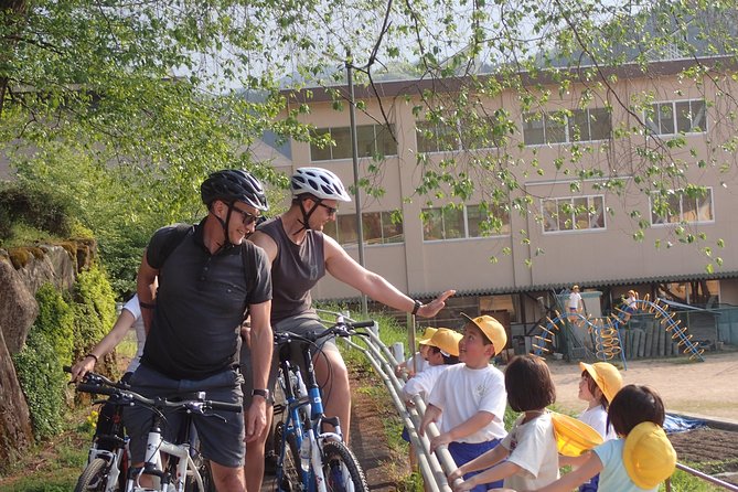 Private Afternoon Cycling Tour in Hida-Furukawa - A guided ride that adapts to your ability