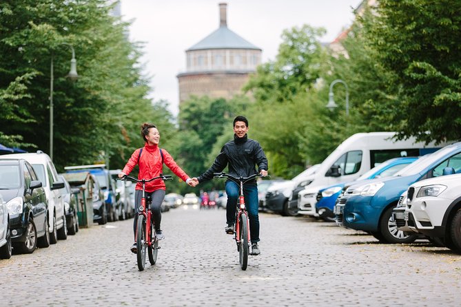 Private Berlin Street Food Tour by Bike - Donuts at SammyS Berliner Donuts