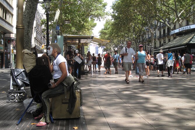 Private discovery bike tour of Barcelona - The Olympic Port and Barceloneta bring you to the sea