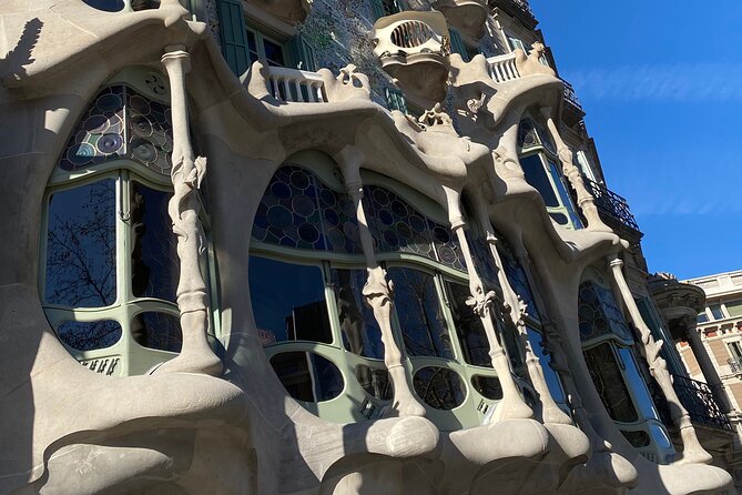 Private discovery bike tour of Barcelona - The value of a private three-hour tour