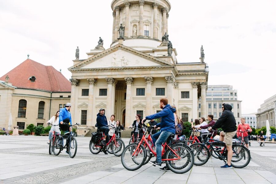 Private Highlights of Berlin Bike Tour - How demanding is the three-hour ride?