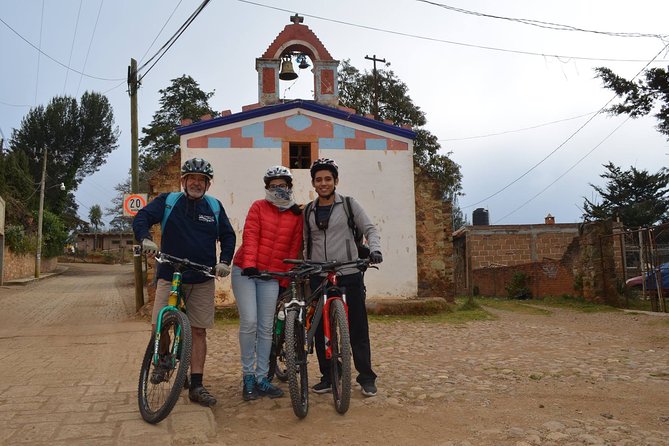 Private Historical Tour in the Sierra Santa Rosa by Bicycle - Santa Rosa de Lima and the first ride