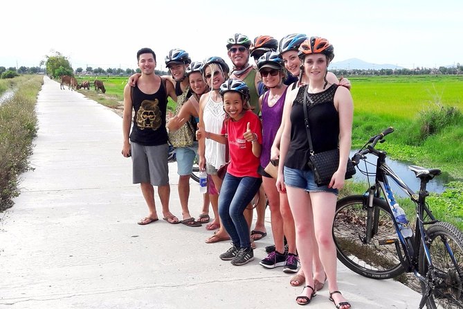 Private Hoi An Bike, Thu Bon River Cruise & Dinner Experience - Who will enjoy this Hoi An evening