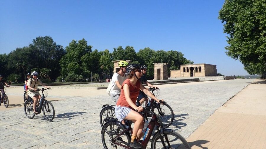 Private Madrid Bike Tour | Exclusive Guided Tour | From 30€ - Photos without another task on your list