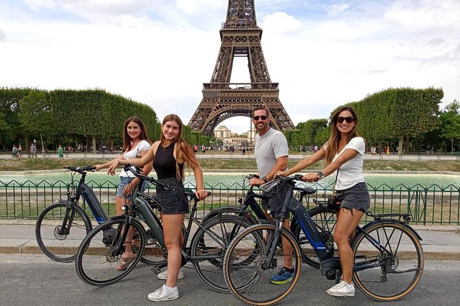 Private Paris E-bike city highlights tour - Why an e-bike is a smart way to start in Paris