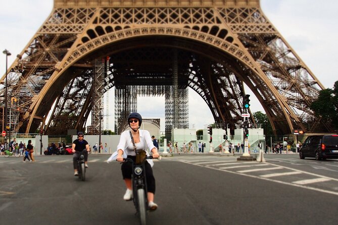Private Paris electric bike ride with video - Latin Quarter and Saint-Germain-des-Prés