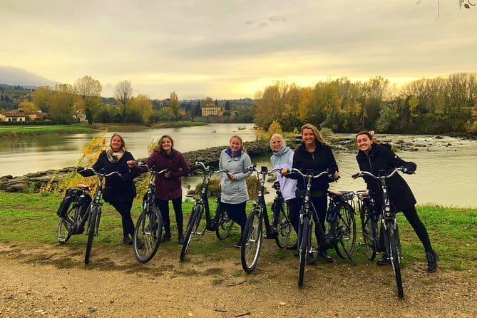 Private Self-Guided E-Bike Ride in Tuscany with Vineyard Visit - Fiesole, coffee, and a view above Florence