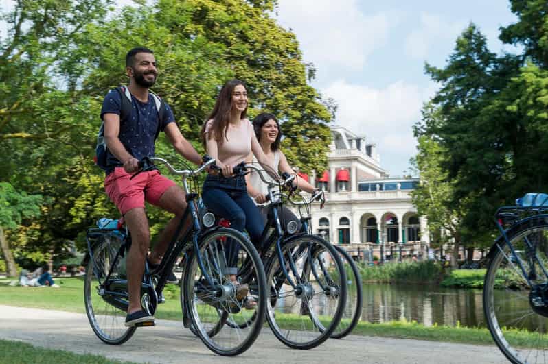 Rent a bike in Amsterdam | 1, 2, 3+ hours - Why a rental bike suits Amsterdam so well