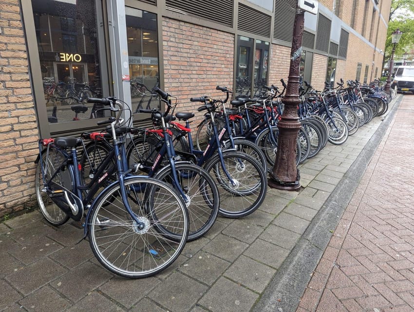Rent a bike in Amsterdam | 1, 2, 3+ hours - A practical route for one hour