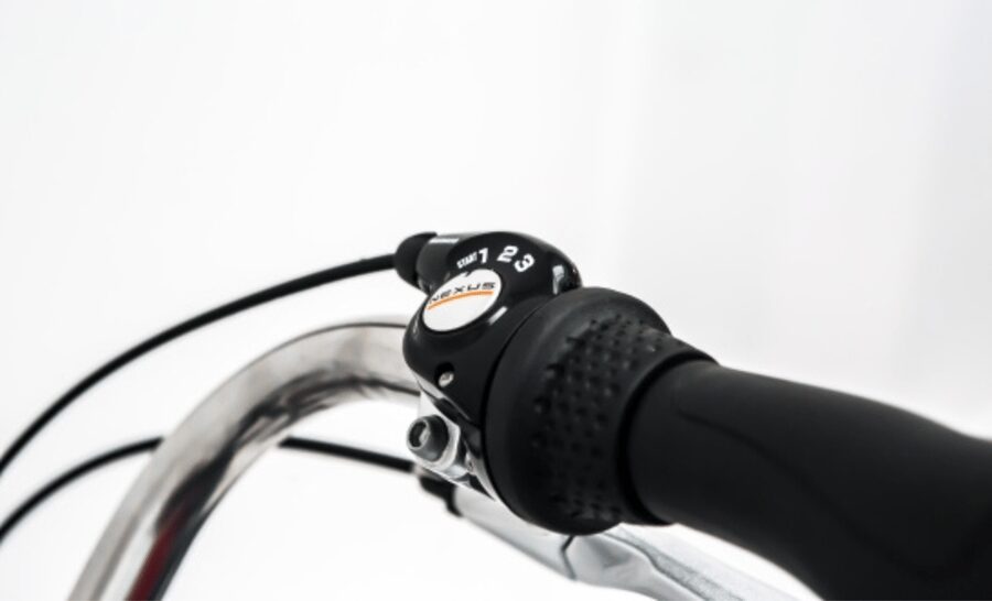 Rent a bike in Amsterdam | 1, 2, 3+ hours - Staff help and small practical comforts
