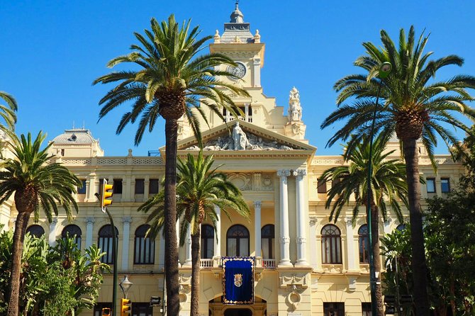 Rent a City Bike: Full Day 24 hours - A self-guided route through the historic center