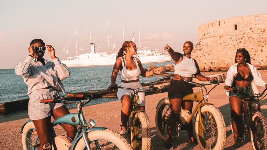Rhodes: eBike Highlights Tour w/ Personal Photographer - The personal photographer makes a real difference