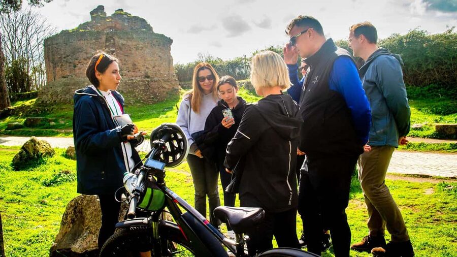 Rome: Appian Way Aqueducts Bike Tour (UPG Catacombs & Lunch) - St. Callixtus Catacombs in the five-hour option