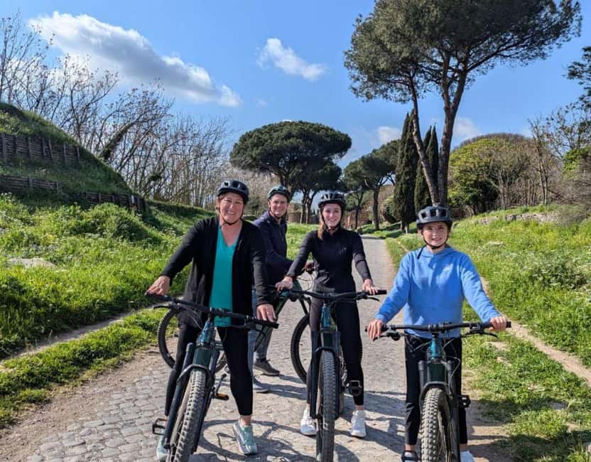 Rome: Appian Way, Aqueducts, & Catacombs E-Bike Guided Tour - Descending into the Roman catacombs