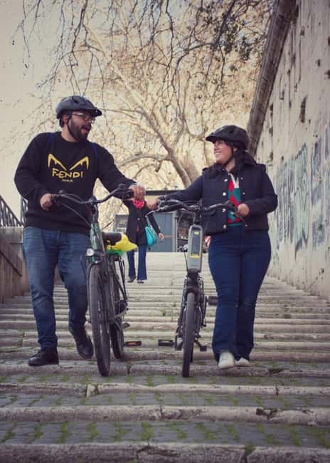 Rome: City Highlights Electric Bike Tour - From the Tiber to Tiber Island