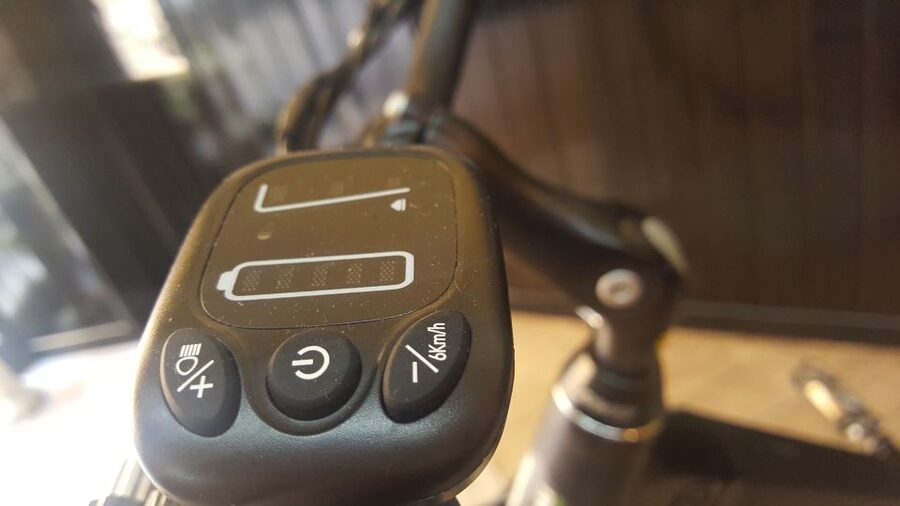 Rome: Electric Bike Rental - Choosing a route to the Pantheon and Spanish Steps