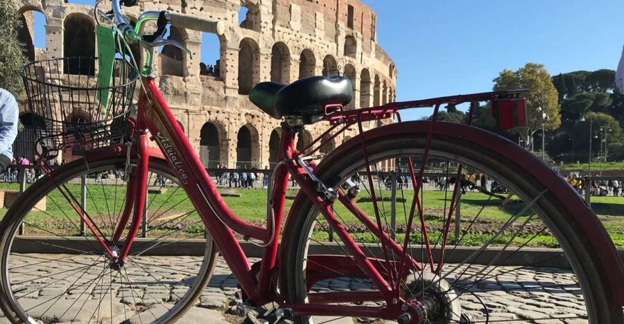 Rome: Monuments and Belvederes Bike Tour - Why this route works well for a first look at Rome