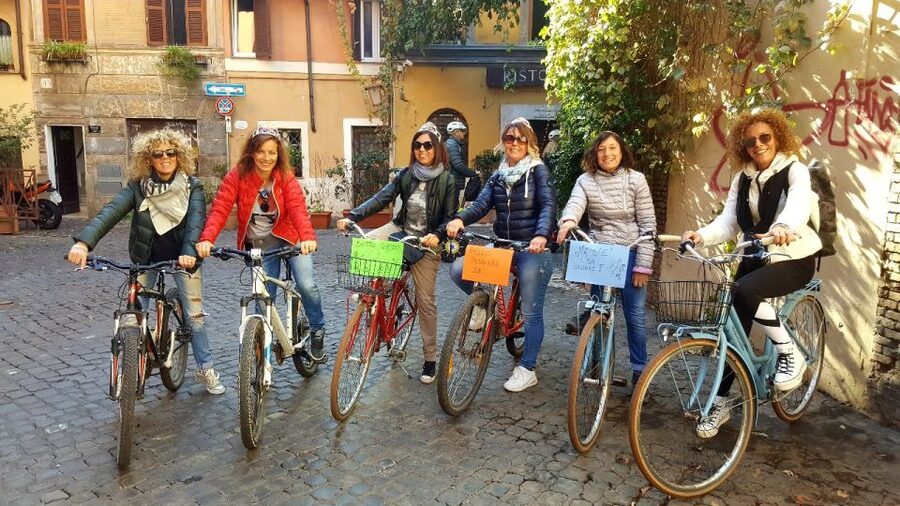 Rome: Monuments and Belvederes Bike Tour - Pincio balcony and Piazza del Popolo