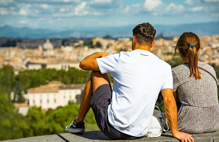 Rome: Panoramic Off-the-beaten-track Cannondale E-Bike tour - Starting near the Colosseum and reaching Circus Maximus