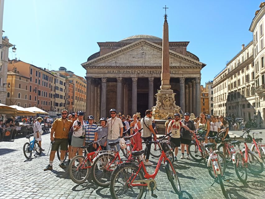 Rome: Standard or E-Bike Highlights Guided Tour - The guide, headset, and group safety