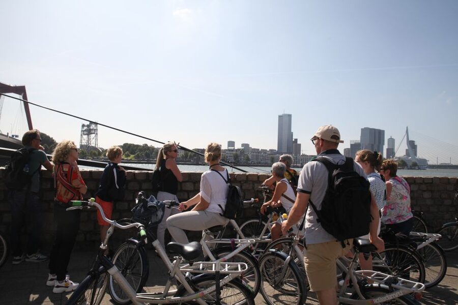 Rotterdam: 2.5-Hour Highlights Bike Tour - Is $38 good value for 2.5 hours?