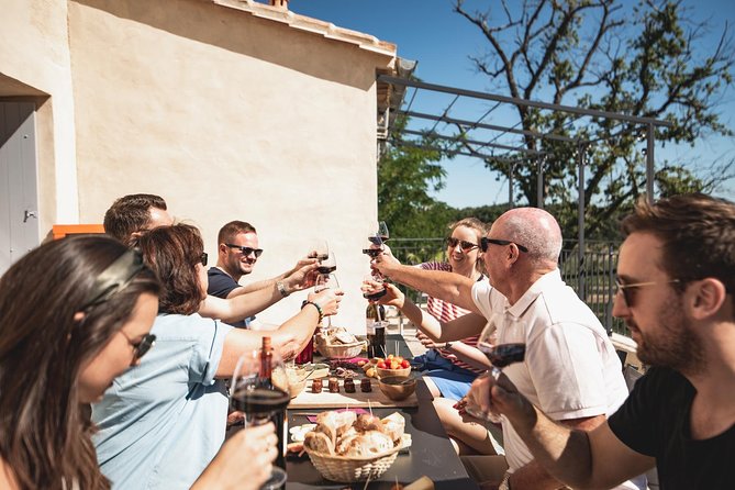 Saint-Emilion Electric Bike Day Tour with Wine Tastings & Lunch - From Bordeaux to the vineyards at 9:30 a.m.