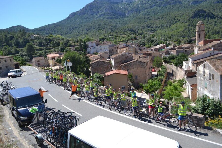 Salou: Easy Bike Tour with Wine Tasting - Leaving Salou for Priorat country