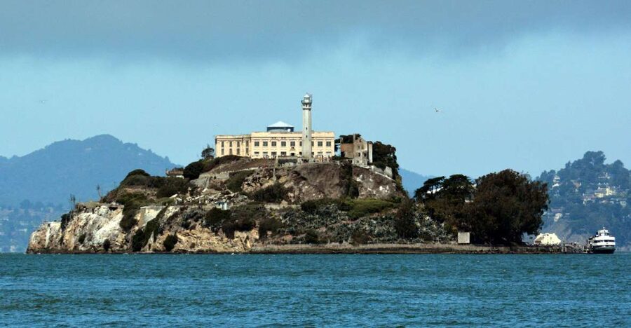 San Francisco: Alcatraz Island & Bike Rental - Key points to know before booking