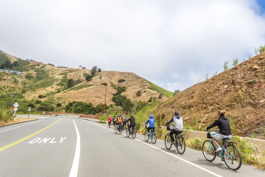 San Francisco: Golden Gate Bridge to Sausalito Cycling Tour - Vista Point and the downhill ride into Sausalito
