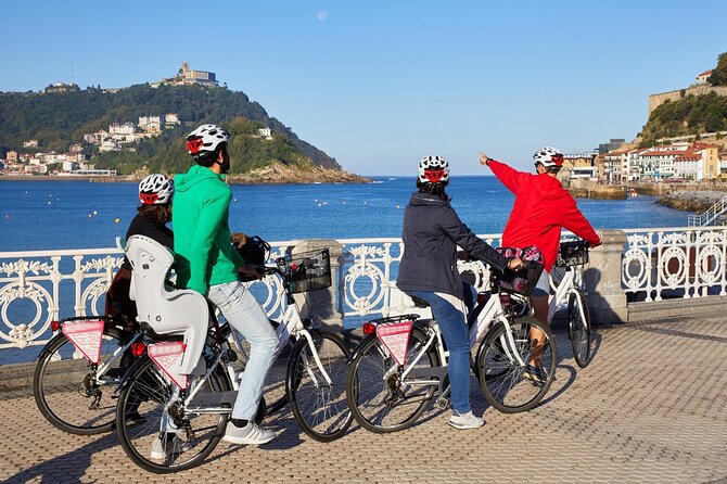 San Sebastian E-bike trour: Basque History and Cultural. - Gros and Cataluña Plaza: daily life beyond the postcard