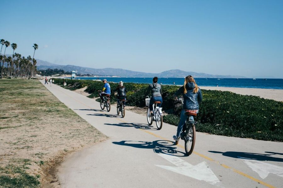 Santa Barbara: Electric Bike City Tour - Downtown Santa Barbara by bike