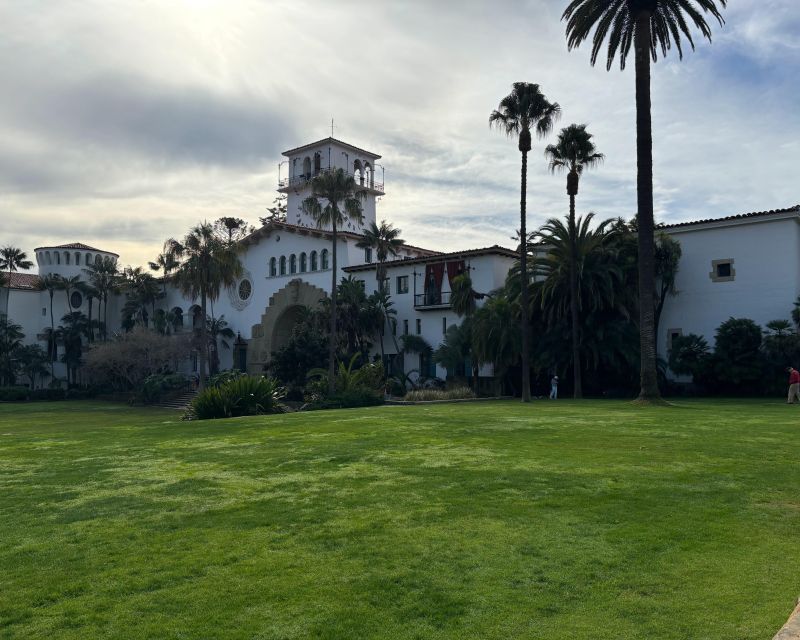 Santa Barbara: Guided Tour on electric bikes (private) - Stearns Wharf, West Beach, and the harbor