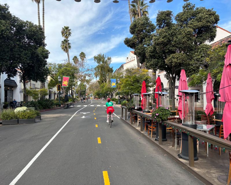 Santa Barbara: Guided Tour on electric bikes (private) - Old Mission Santa Barbara and the theater district