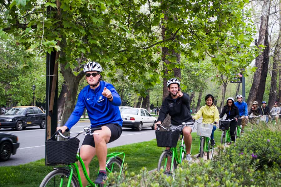 Santiago: Highlights, Parks and Politics Bike Tour - Key points at a glance