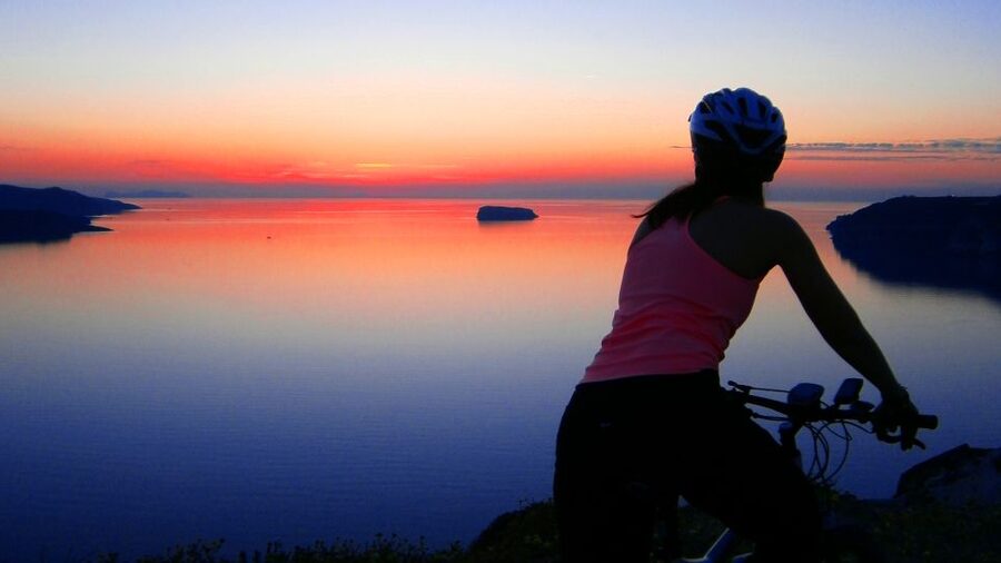 Santorini: Electric Mountain Bike Adventure - Guides, group size, and the personal feel