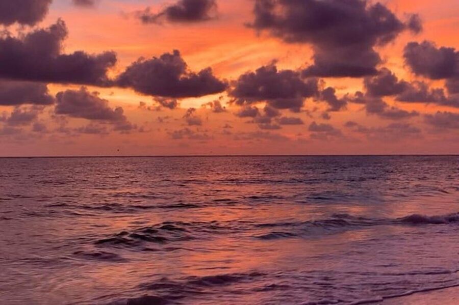 Sarasota: Siesta Key Electric Bike Sunset Tour - A relaxed ride with a sunset payoff