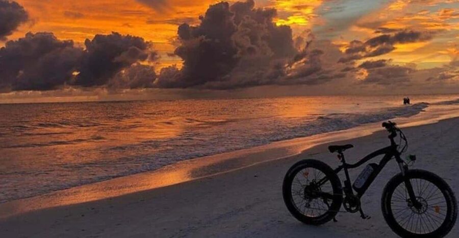 Sarasota: Siesta Key Electric Bike Sunset Tour - How the electric bikes change the outing