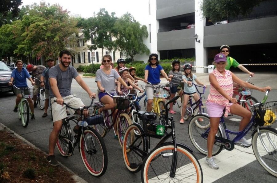 Savannah: Historical Bike Tour with Tour Guide - Safety, comfort, and the real effect of weather