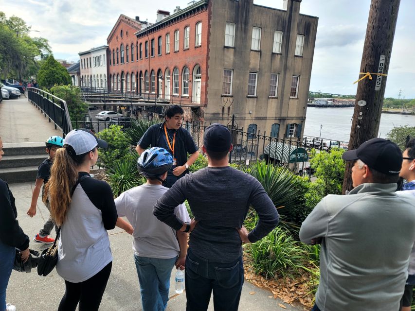 Savannah: Historical Bike Tour with Tour Guide - Who will enjoy this ride most