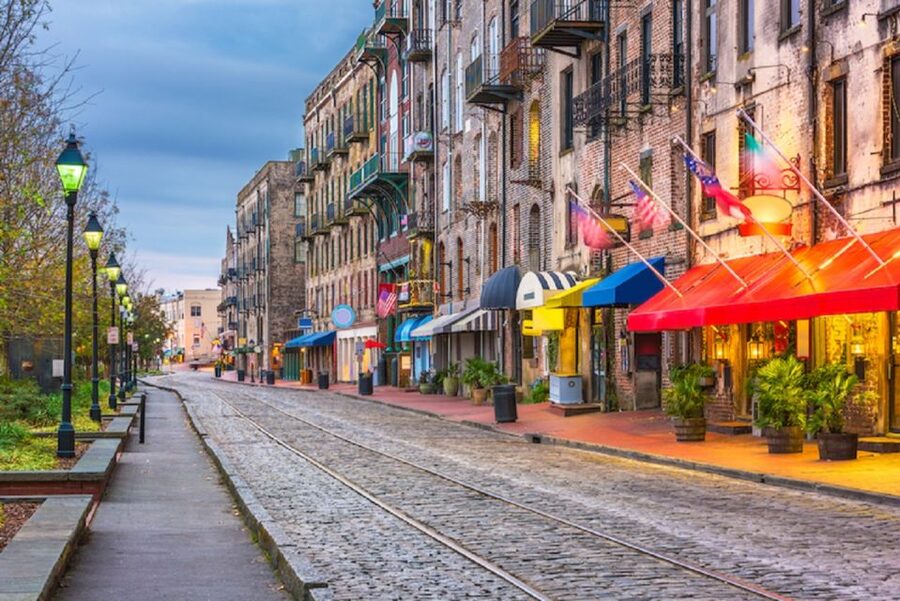 Savannah: History, Culture, & Scenic Views E-Bike Tour - Why an e-bike is a smart way to see Savannah