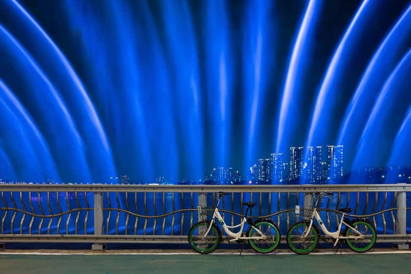 Seoul: Han River Sunset Bike Tour with Rainbow Fountain Show - Who should book this Seoul bike tour?