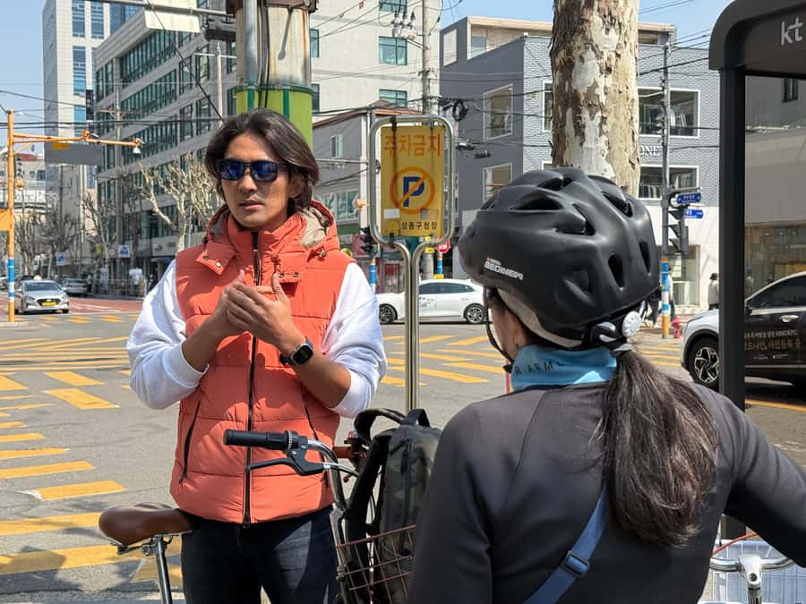 Seoul: Urban Nature Bike Tour along Han River - When to book this bike tour