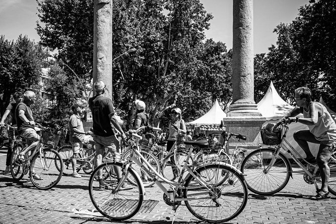 Seville Highlights Bike Tour (English) - Crossing into Triana